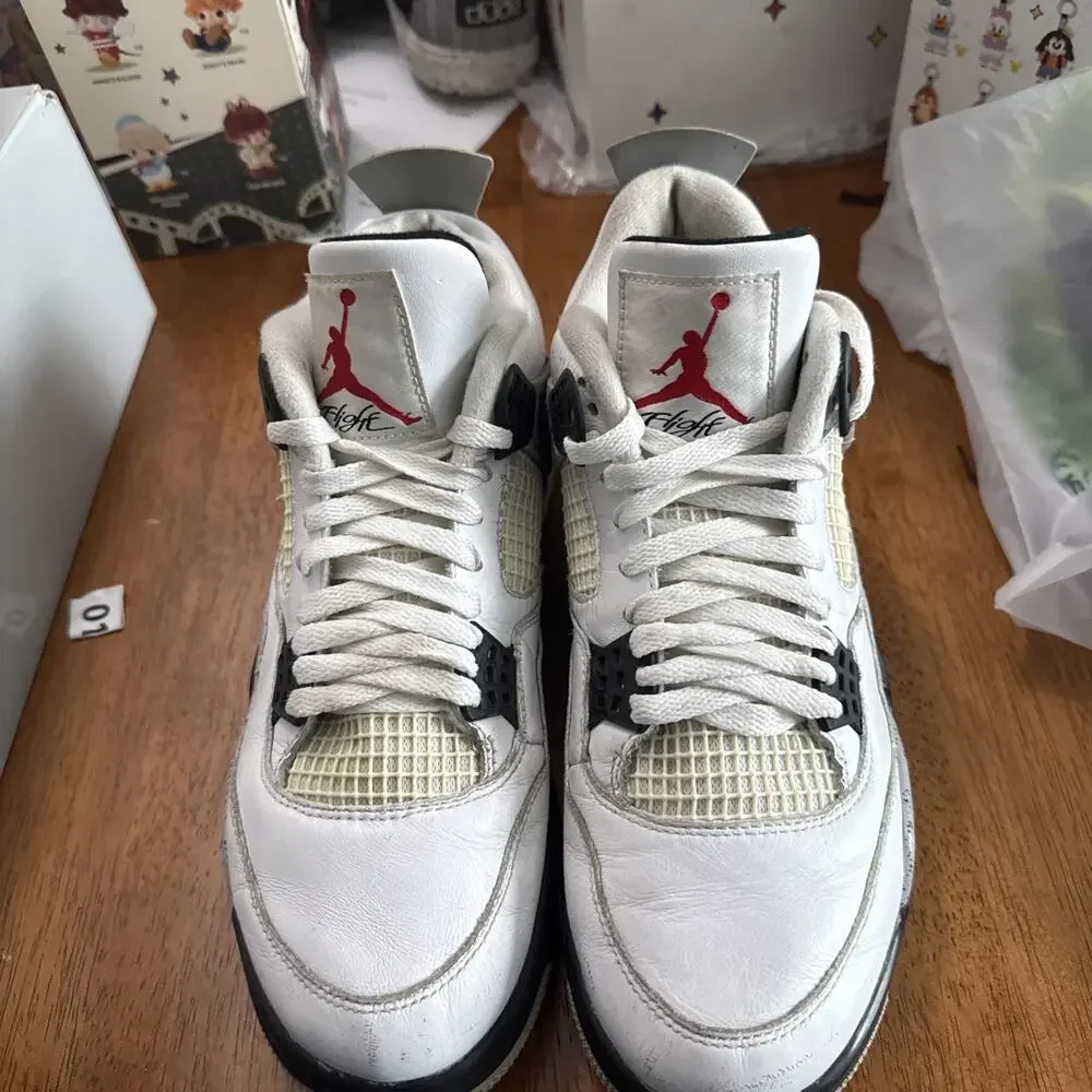 Size 9 - Jordan 4 Retro OG Mid White Cement 2016